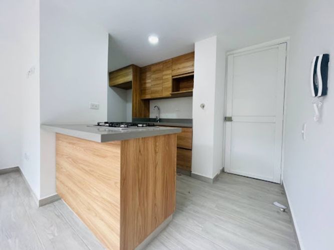 Apartamento de 3 alcobas en venta en La Ceja, 50 m² · foto 10 de 20