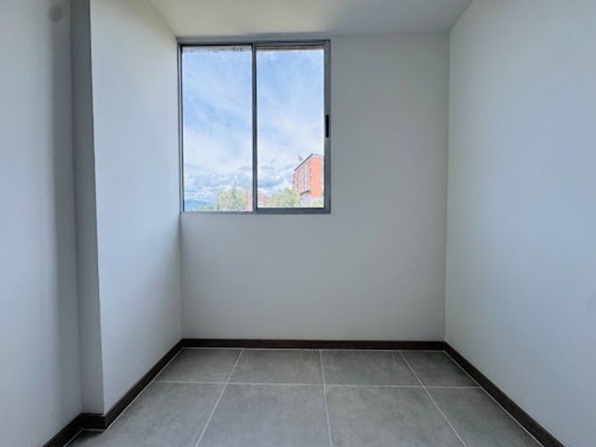 Apartamento de 3 alcobas en venta en La Ceja, 68 m² · foto 9 de 17
