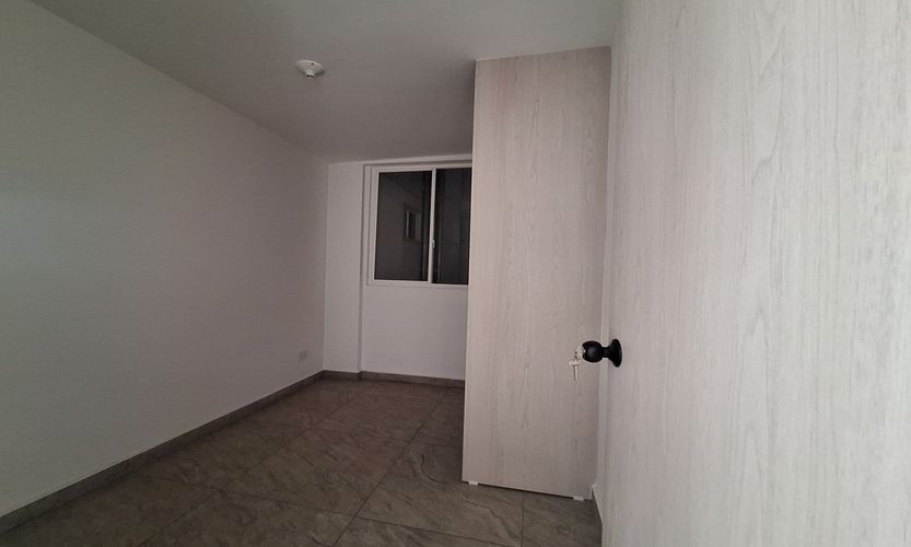 Apartamento de 3 alcobas en venta en Quintas Del Llanito, Girón, 52 m² · foto 11 de 20