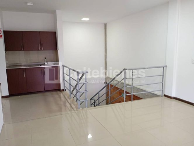 Bodega en arriendo en Chachafruto, Rionegro, 225 m² · foto 12 de 22