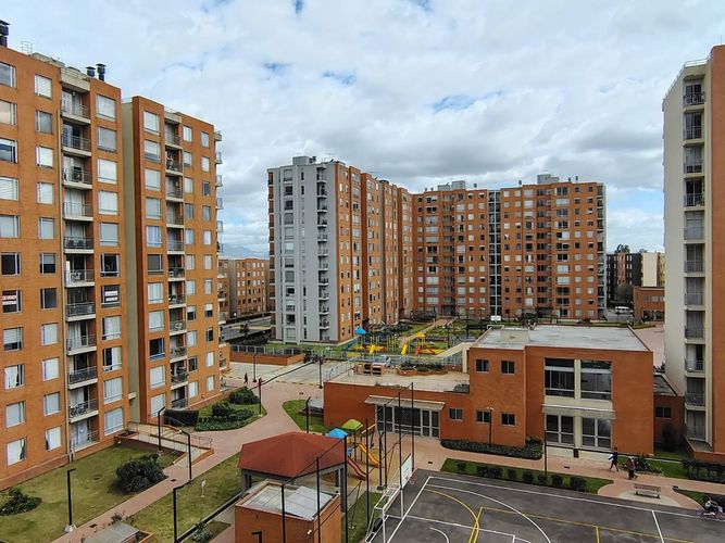 Apartaestudio en venta en Gran Granada, Bogotá, 35 m² · foto 11 de 11