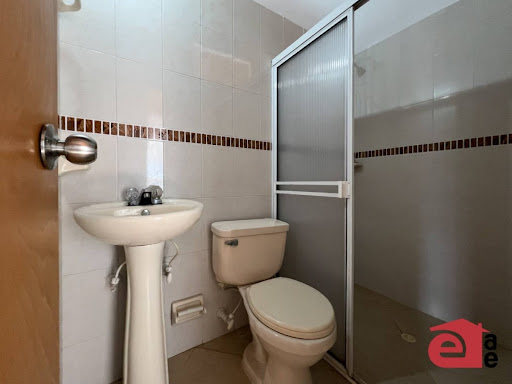 Apartamento en venta en Los Naranjos, Envigado · foto 8 de 14