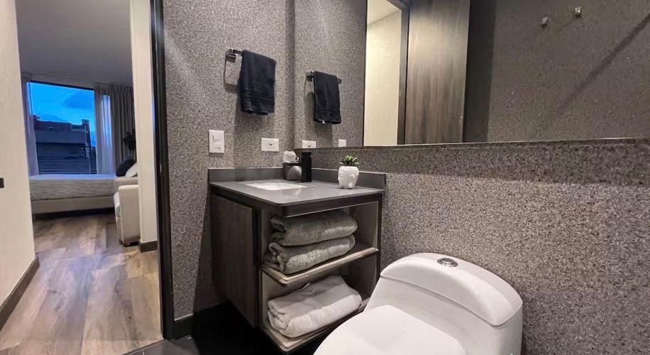 Apartamento de 1 alcoba en arriendo en Chico Norte, Bogotá, 31 m² · foto 9 de 24