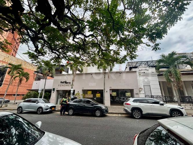 Local en arriendo en El Peñon, Cali, 54 m² · foto 2 de 19