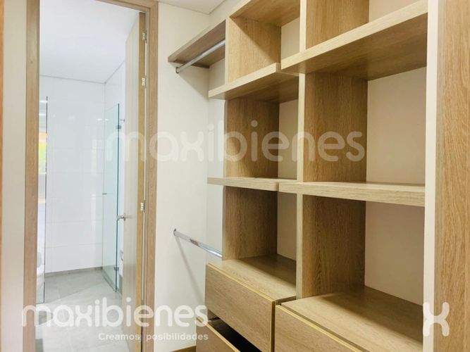Apartamento de 1 alcoba en arriendo en San Lucas, Envigado, 97 m² · foto 11 de 14