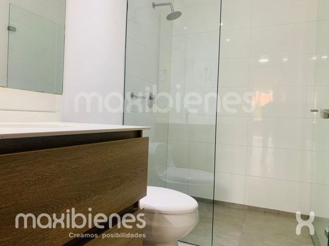 Apartamento de 1 alcoba en arriendo en San Lucas, Envigado, 97 m² · foto 12 de 14