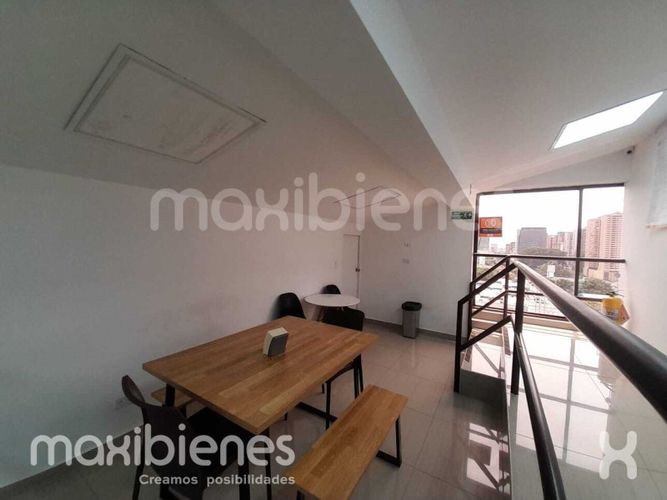 Oficina en arriendo en El Poblado, Medellín, 165 m² · foto 6 de 16
