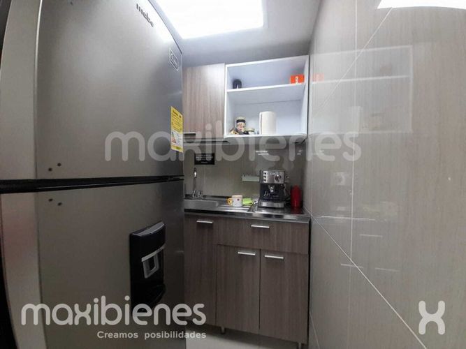 Oficina en arriendo en El Poblado, Medellín, 165 m² · foto 12 de 16