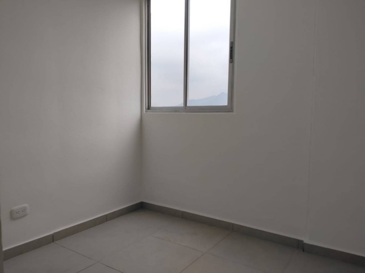 Apartamento en venta en Aurora Et. I, Bogotá · foto 7 de 24