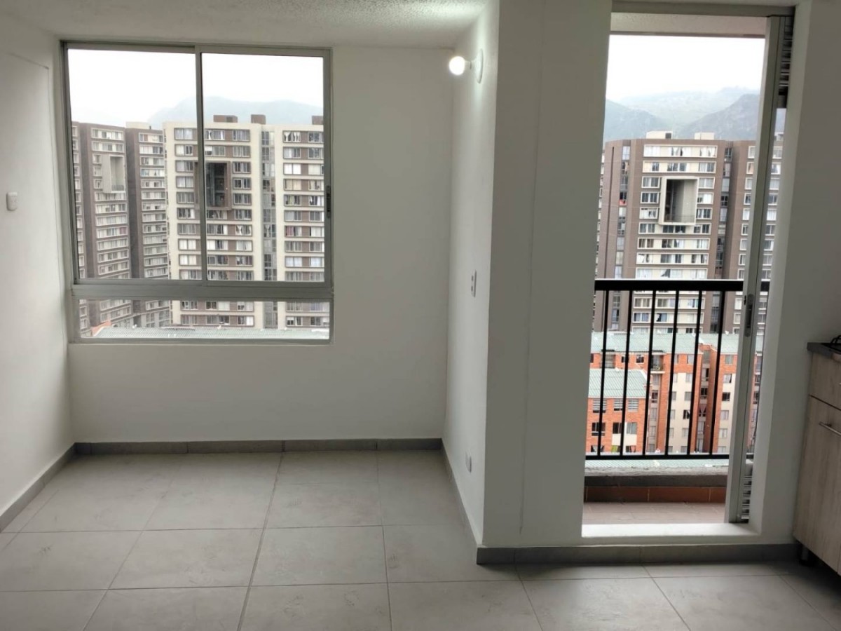 Apartamento en venta en Aurora Et. I, Bogotá · foto 12 de 24