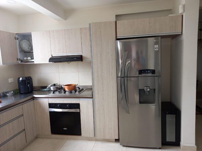 Casa de 3 alcobas en venta en Pinares, Pereira, 322 m² · foto 3 de 13