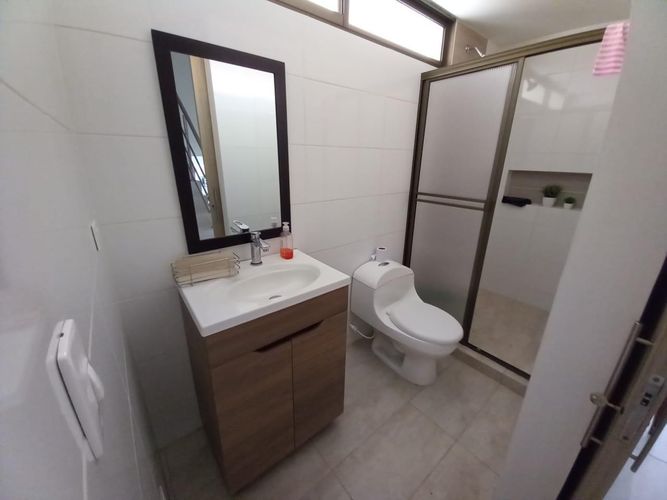 Casa de 3 alcobas en venta en Pinares, Pereira, 322 m² · foto 10 de 13