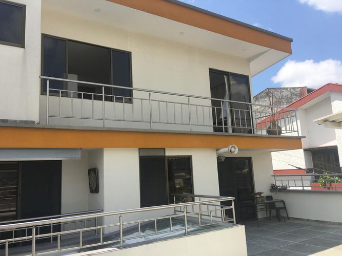 Casa de 3 alcobas en venta en Pinares, Pereira, 322 m² · foto 13 de 13