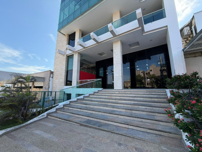 Edificio en venta en El Poblado, Barranquilla, 1622 m² · foto 6 de 9