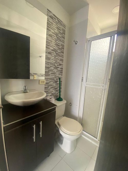 Apartamento en venta en Las Vegas De Comfandi, Cali · foto 5 de 8