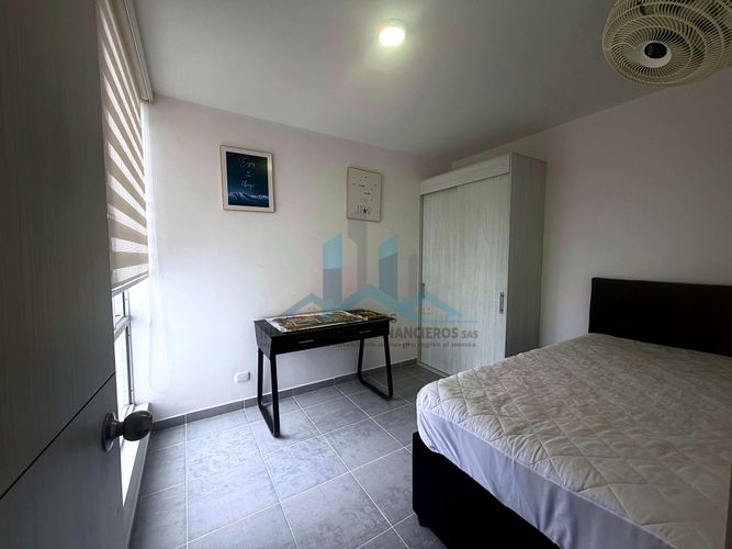 Apartamento de 2 alcobas en venta en Aqualina, Girardot, 52 m² · foto 6 de 21