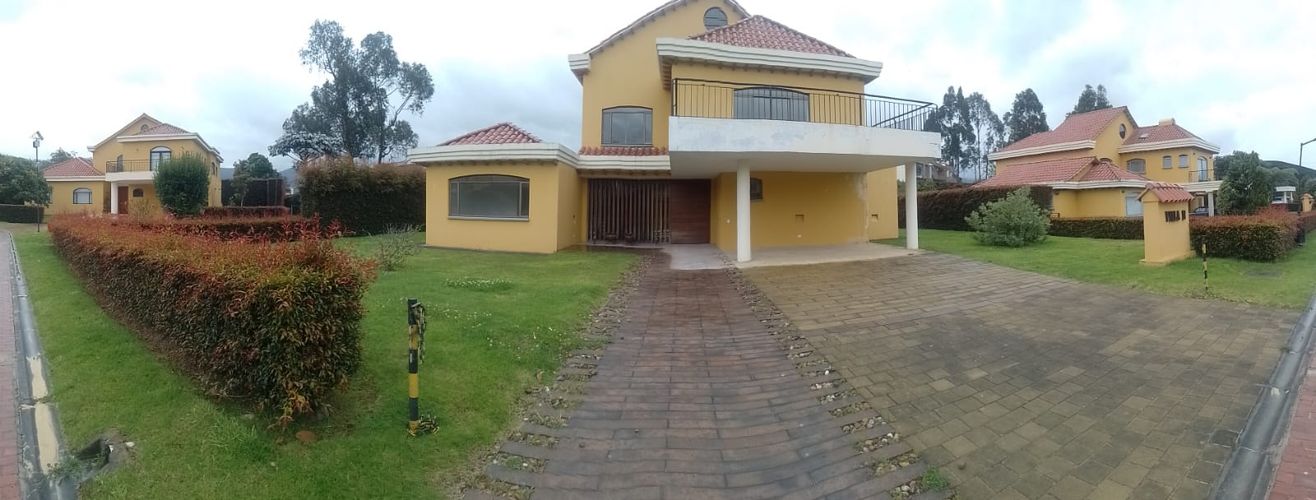 Casa de 5 alcobas en venta en Pueblo Viejo, Cota, 527 m² · foto 3 de 24