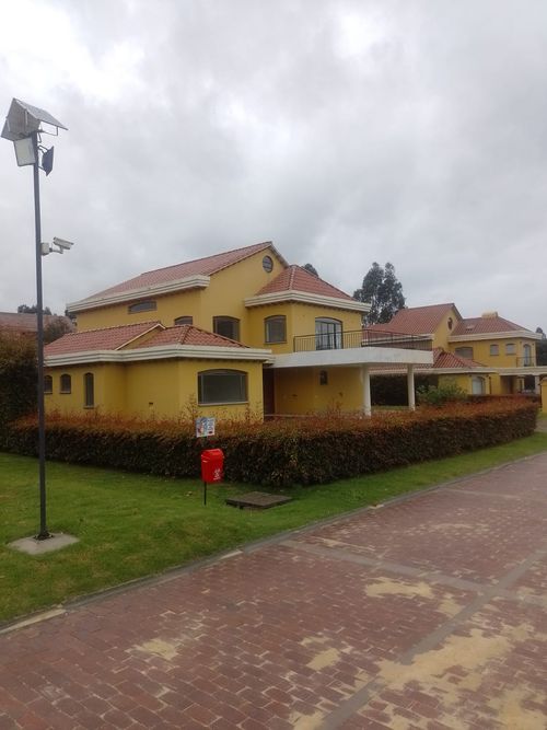 Casa de 5 alcobas en venta en Pueblo Viejo, Cota, 527 m² · foto 4 de 24