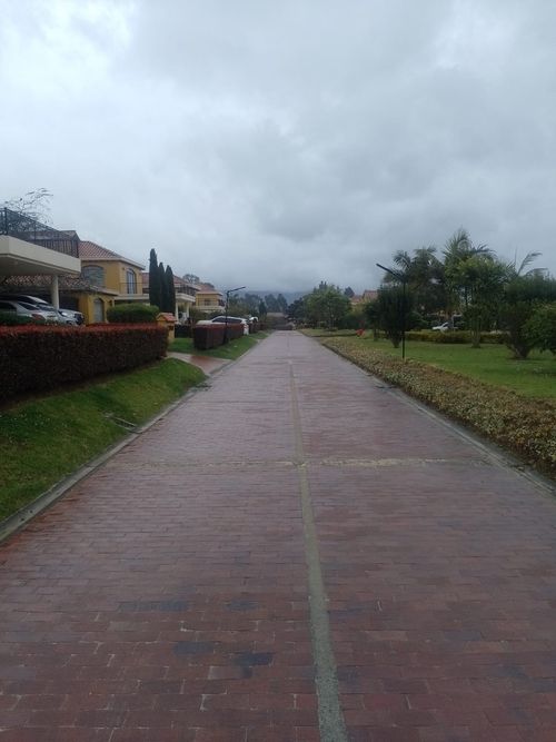 Casa de 5 alcobas en venta en Pueblo Viejo, Cota, 527 m² · foto 8 de 24