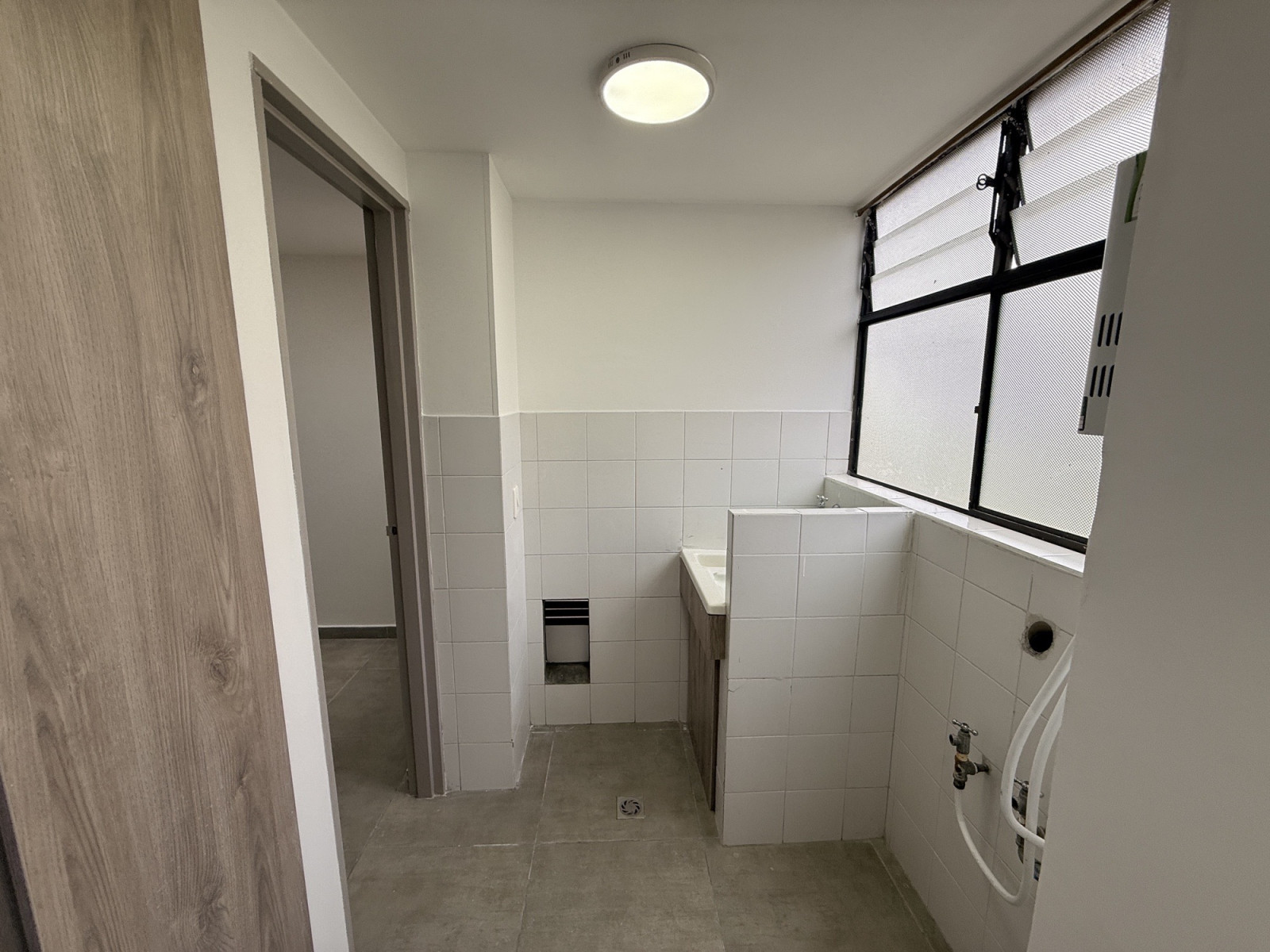 Apartamento en arriendo en Las Lomas No.1, Medellín · foto 8 de 18