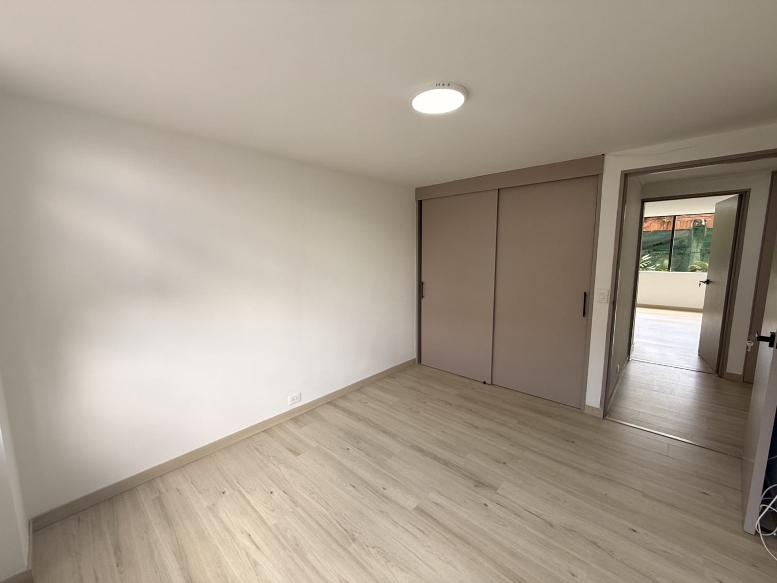 Apartamento en arriendo en Las Lomas No.1, Medellín · foto 16 de 18