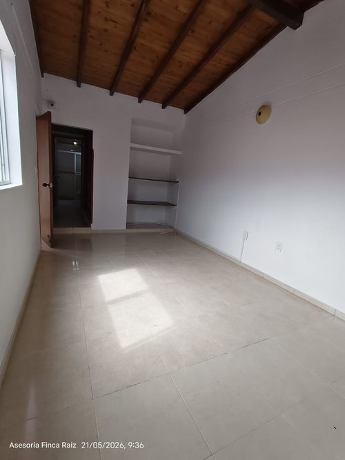 Casa de 4 alcobas en venta en Conjunto Residencial Versalles I, Floridablanca, 132 m² · foto 7 de 19