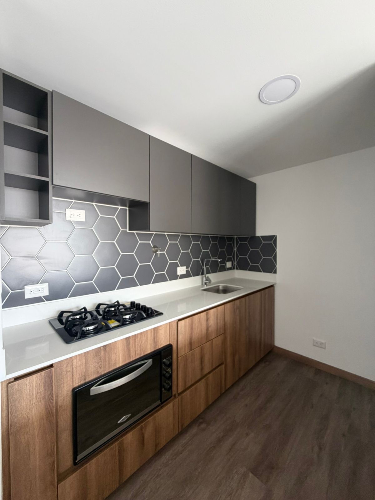 Apartamento en venta en Las Vegas, Envigado · foto 5 de 18