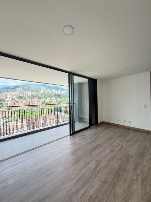 Apartamento en venta en Las Vegas, Envigado · foto 3 de 18