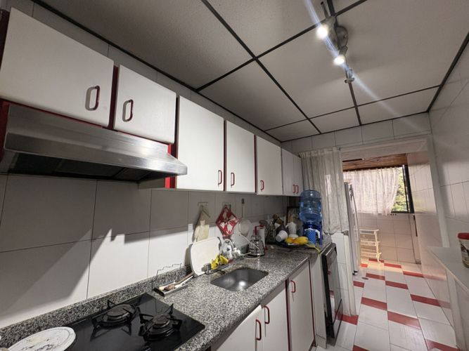 Apartamento en venta en Santa Barbara Oriental, Bogotá · foto 6 de 18