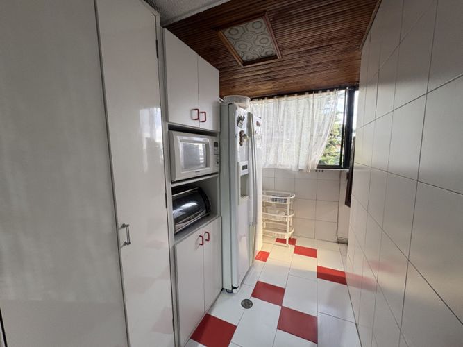 Apartamento en venta en Santa Barbara Oriental, Bogotá · foto 7 de 18
