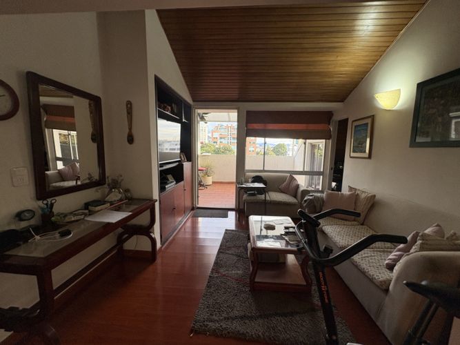 Apartamento en venta en Santa Barbara Oriental, Bogotá · foto 8 de 18