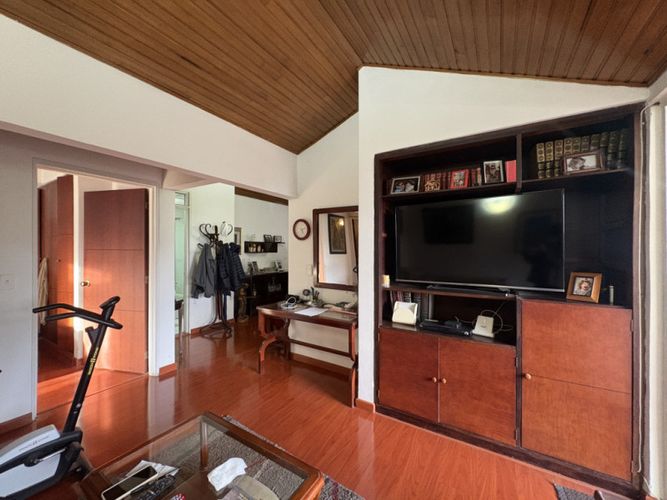 Apartamento en venta en Santa Barbara Oriental, Bogotá · foto 17 de 18