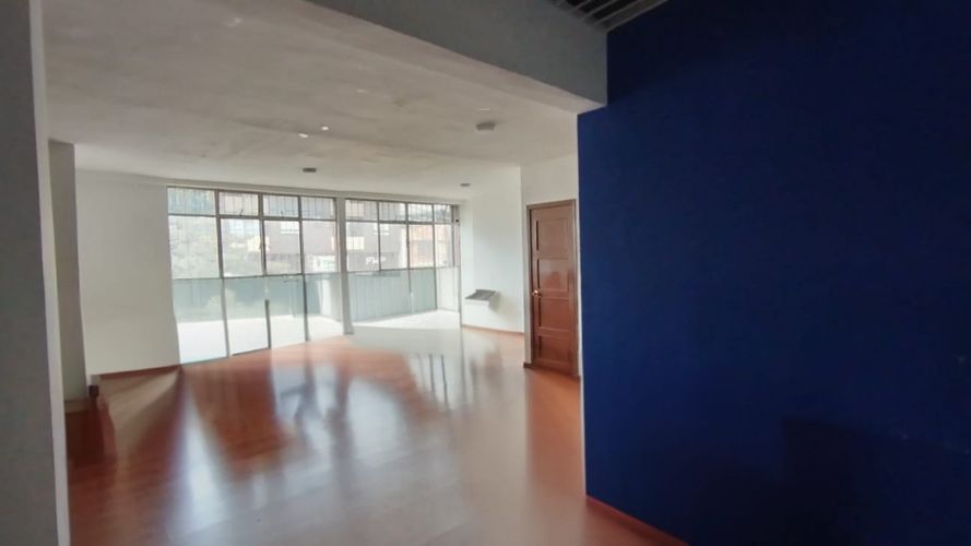Casa de 3 alcobas en venta en Alcazares Norte, Bogotá, 255 m² · foto 16 de 21
