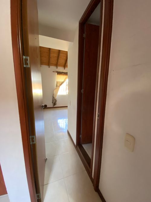 Casa de 3 alcobas en venta en Prados Del Limonar, Cali, 120 m² · foto 8 de 24