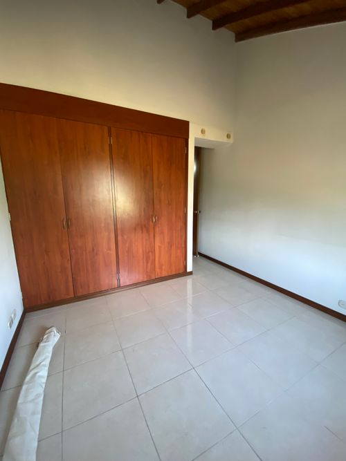Casa de 3 alcobas en venta en Prados Del Limonar, Cali, 120 m² · foto 11 de 24