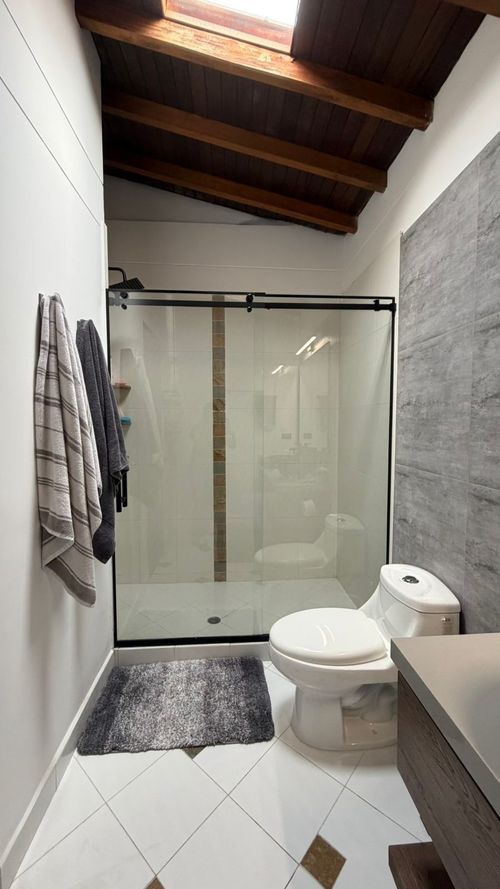 Apartamento de 5 alcobas en venta en Vegas De La Doctora, Sabaneta, 236 m² · foto 22 de 24