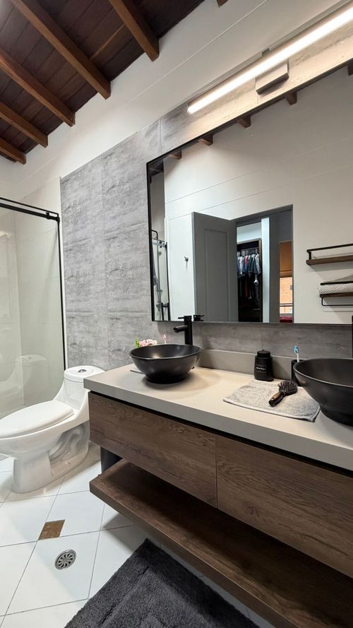 Apartamento de 5 alcobas en venta en Vegas De La Doctora, Sabaneta, 236 m² · foto 23 de 24