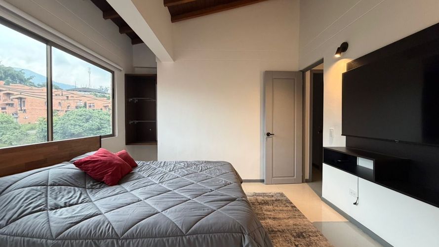 Apartamento de 5 alcobas en venta en Vegas De La Doctora, Sabaneta, 236 m² · foto 16 de 24