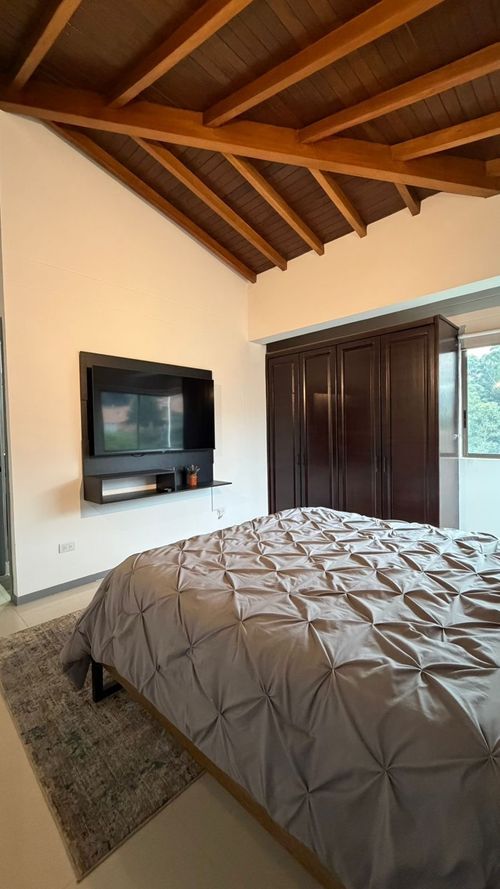 Apartamento de 5 alcobas en venta en Vegas De La Doctora, Sabaneta, 236 m² · foto 20 de 24