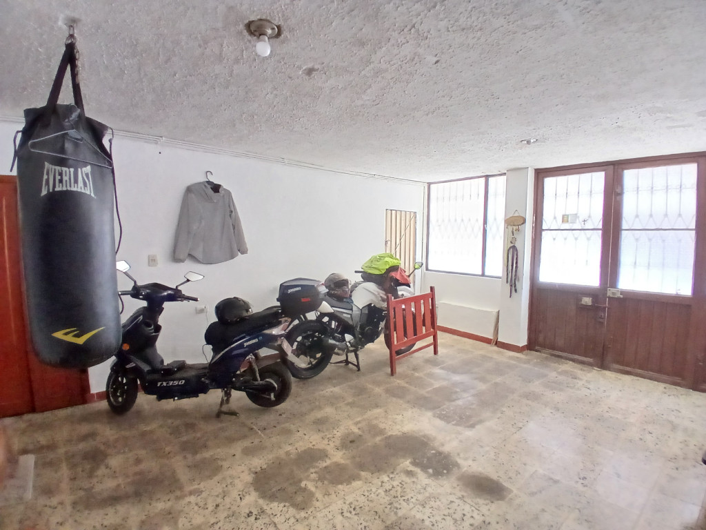 Casa en venta en Villa Maria, Bogotá · foto 8 de 23