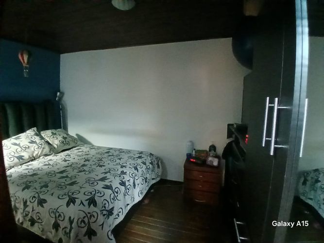 Casa de 6 alcobas en venta en Siete De Agosto, Bogotá, 308 m² · foto 9 de 15