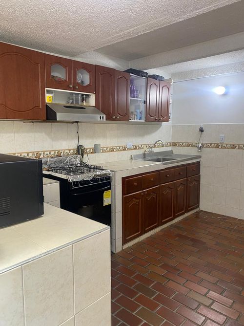 Casa de 5 alcobas en venta en Los Andes B - La Riviera, Cali, 180 m² · foto 7 de 19
