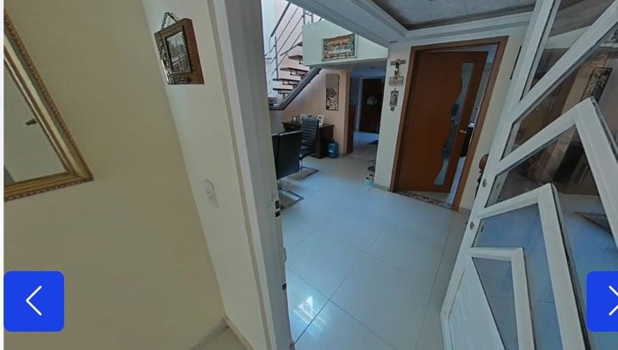 Casa de 10 alcobas en venta en Mandalay, Bogotá, 504 m² · foto 8 de 24