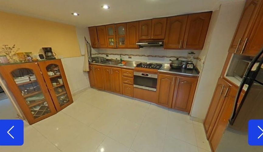 Casa de 10 alcobas en venta en Mandalay, Bogotá, 504 m² · foto 11 de 24
