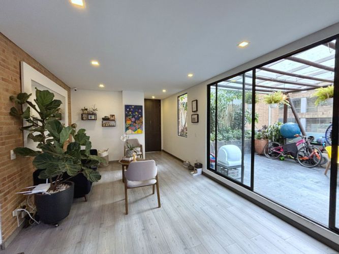 Apartamento de 2 alcobas en venta en Chico, Bogotá, 82 m² · foto 4 de 16