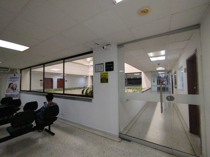 Consultorio en venta en Los Cambulos, Cali, 20 m² · foto 8 de 20