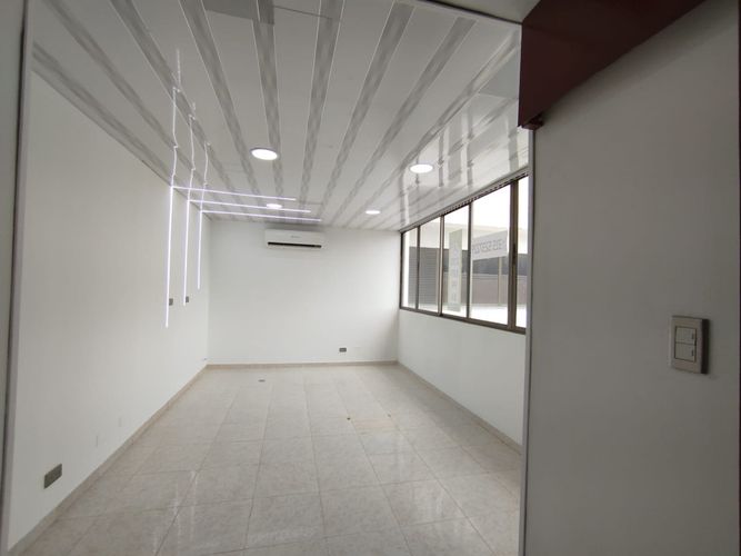 Consultorio en venta en Los Cambulos, Cali, 20 m² · foto 17 de 20