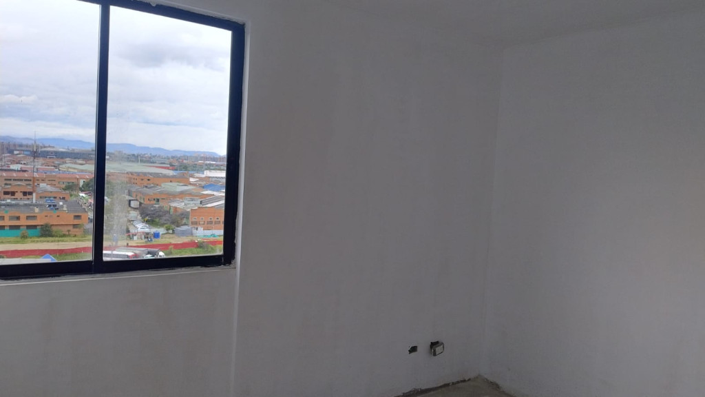 Apartamento en venta en Carlos Lleras Restrepo Manzana C, Bogotá · foto 7 de 13