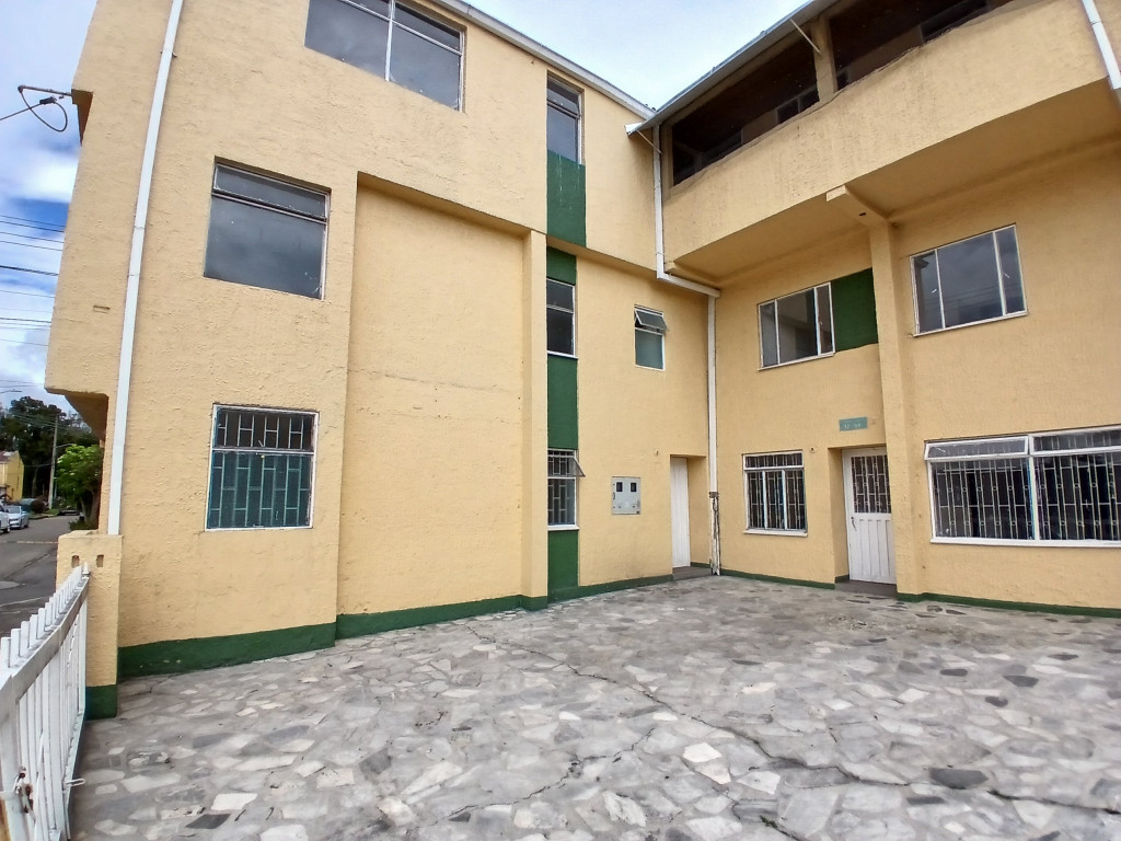 Casa en venta en Villa Mayor, Bogotá · foto 4 de 18