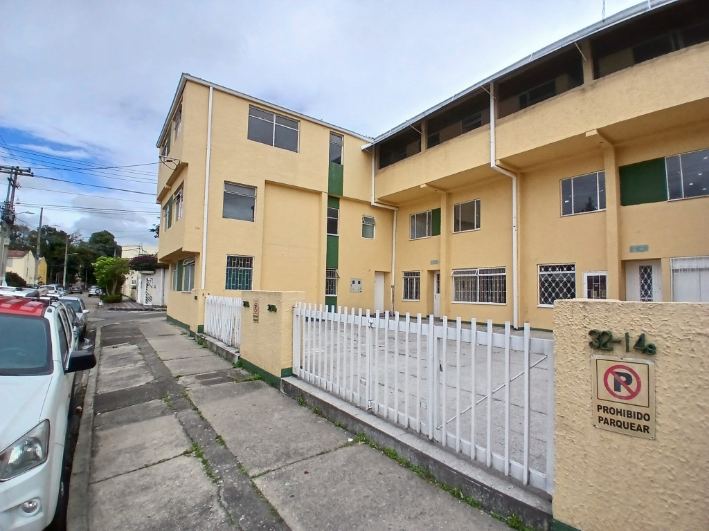 Casa en venta en Villa Mayor, Bogotá · foto 7 de 18